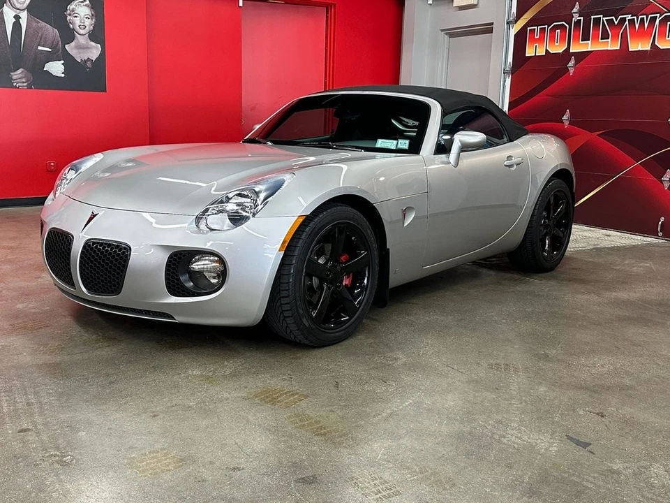 2008 Pontiac Solstice GXP - Image 4 of 21