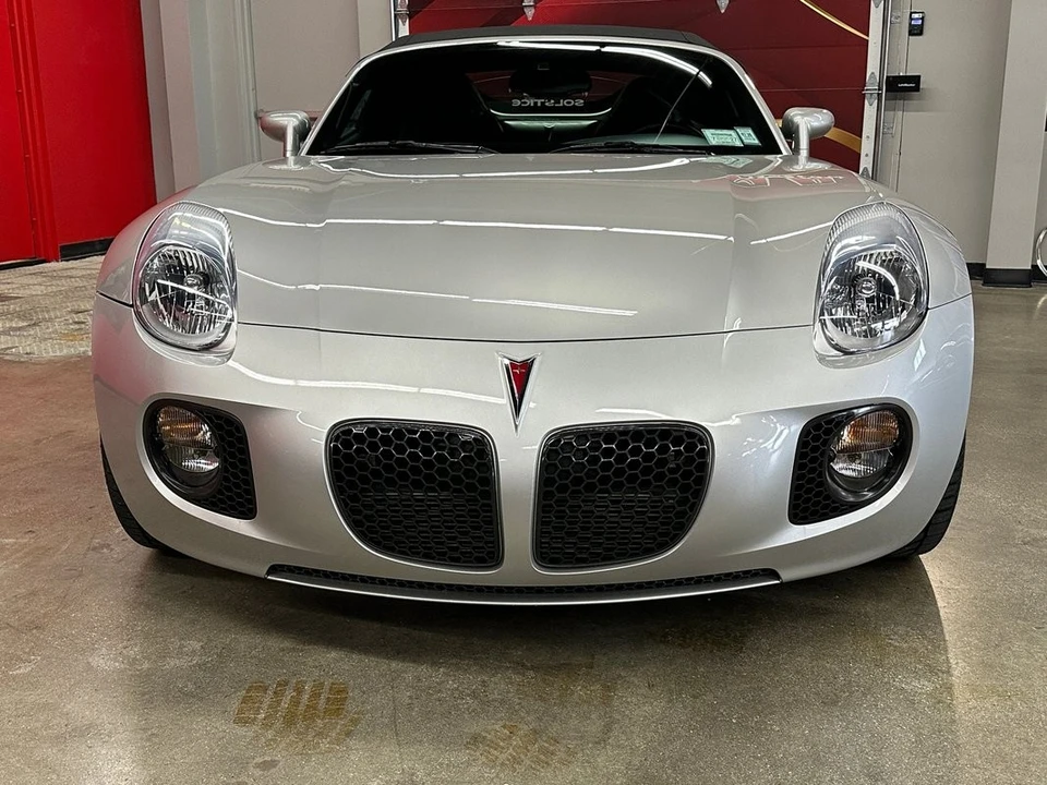 2008 Pontiac Solstice GXP - Image 6 of 21