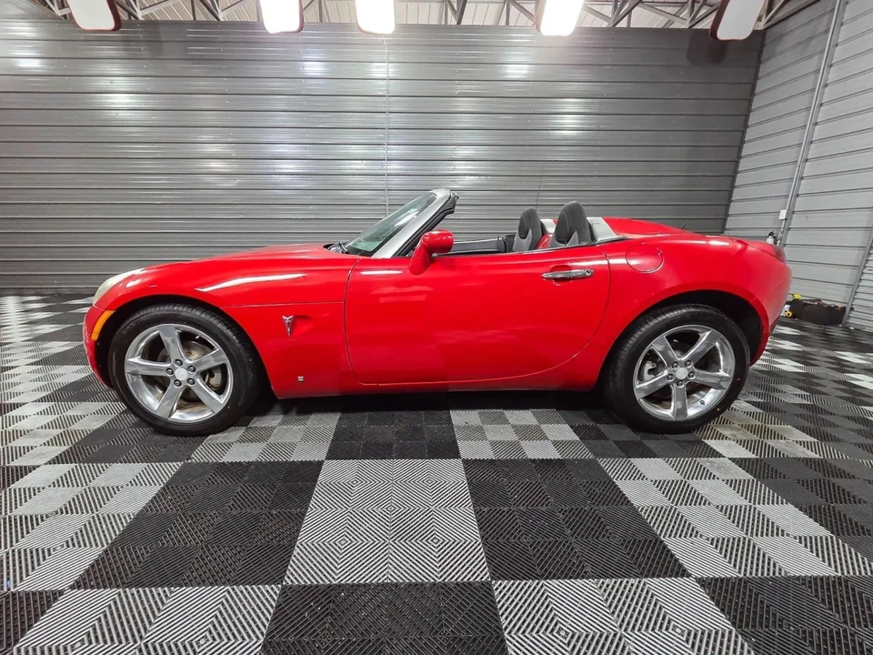 2008 Pontiac Solstice - Image 8 of 12