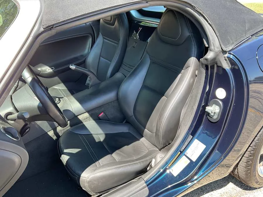 2008 Pontiac Solstice - Image 7 of 11
