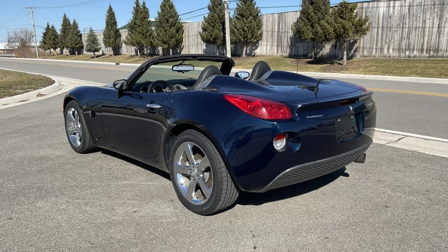 2008 Pontiac Solstice - Image 3 of 11