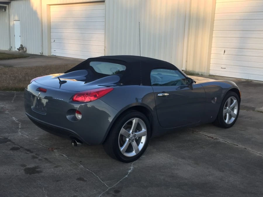 2008 Pontiac Solstice - Image 2 of 3