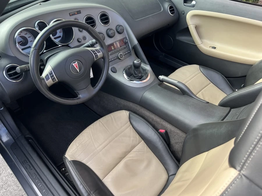 2008 Pontiac Solstice - Image 7 of 11