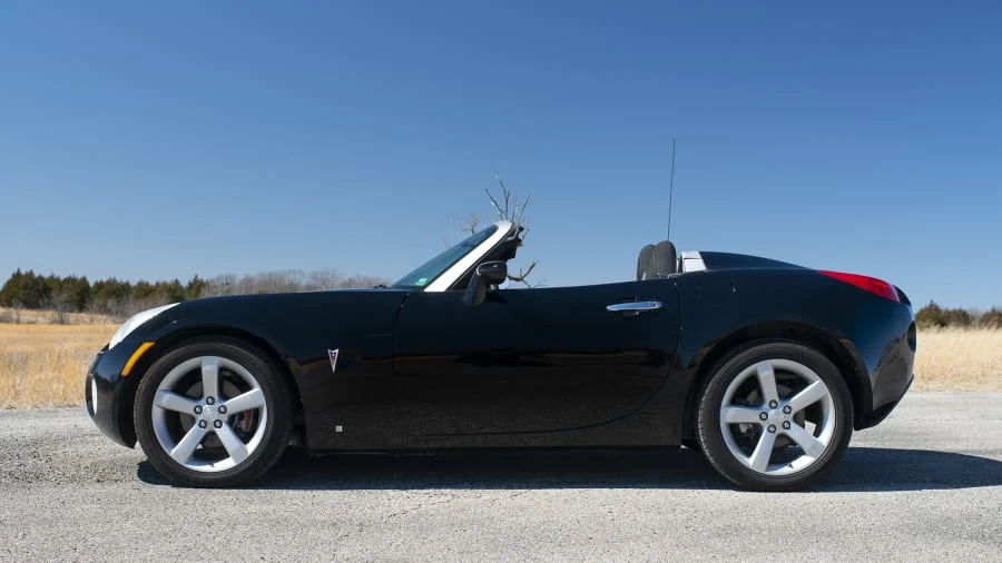 2008 Pontiac Solstice - Image 2 of 12