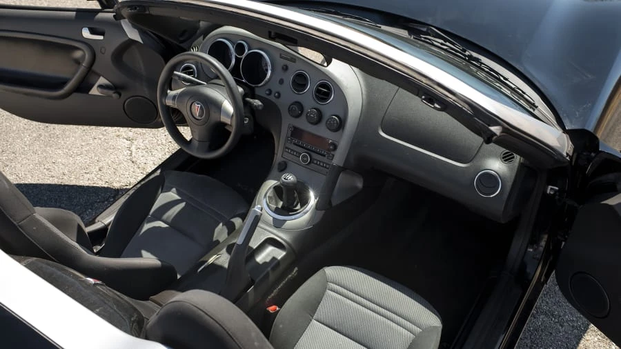 2008 Pontiac Solstice - Image 5 of 12