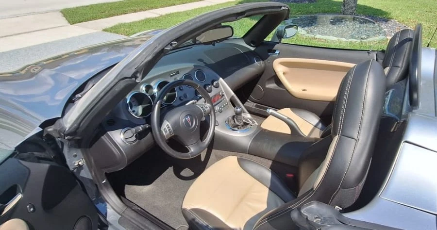 2008 Pontiac Solstice - Image 12 of 16