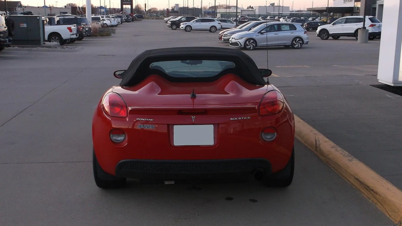 2008 Pontiac Solstice - Image 12 of 16
