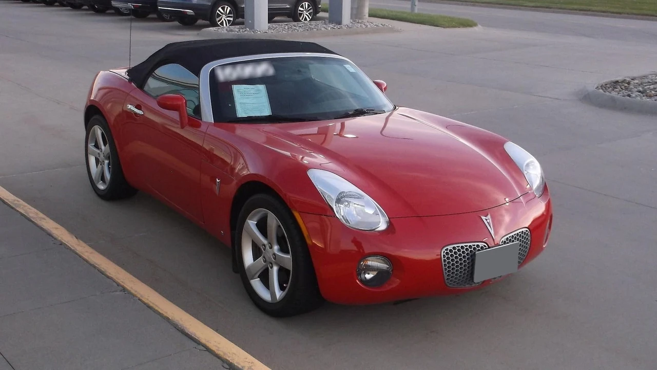 2008 Pontiac Solstice - Image 16 of 16