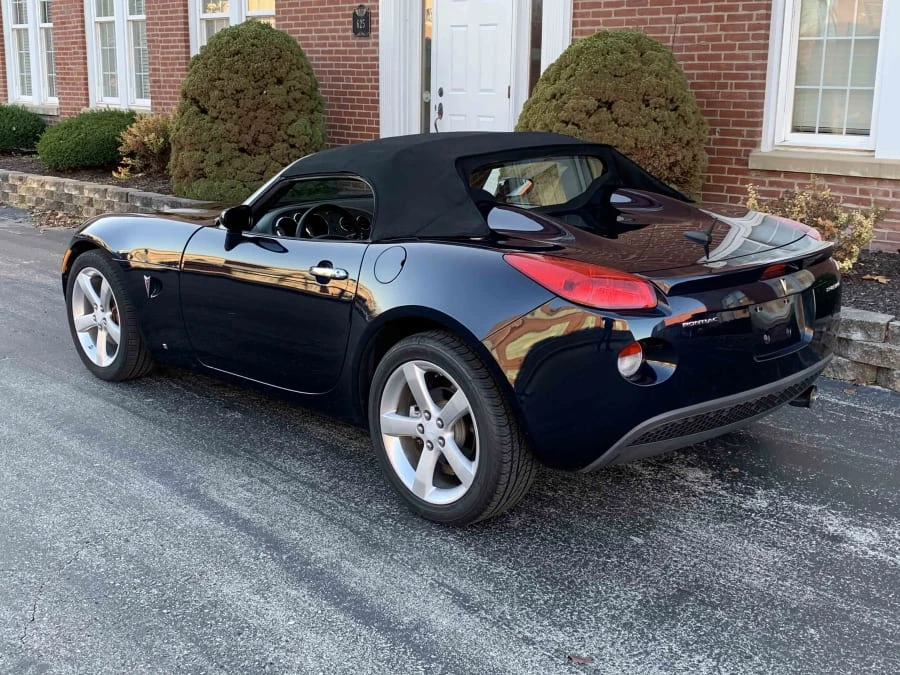 2008 Pontiac Solstice - Image 3 of 10