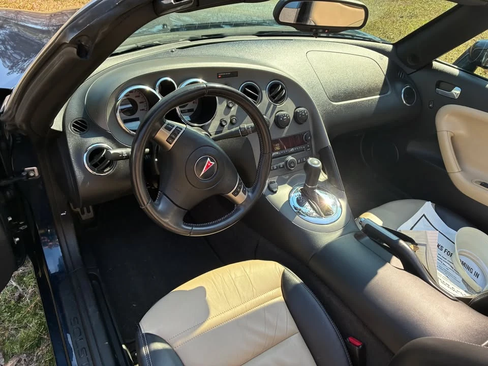 2008 Pontiac Solstice - Image 5 of 10