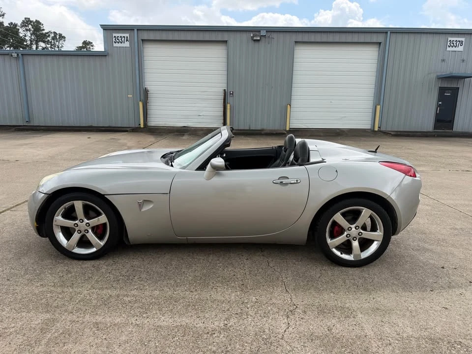 2008 Pontiac Solstice - Image 3 of 17