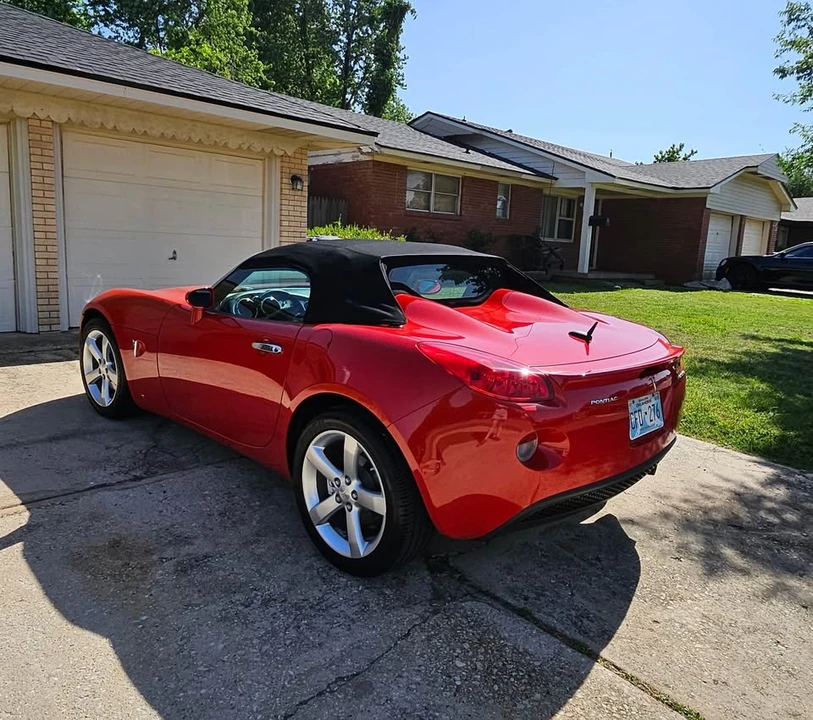 2008 Pontiac Solstice - Image 5 of 12