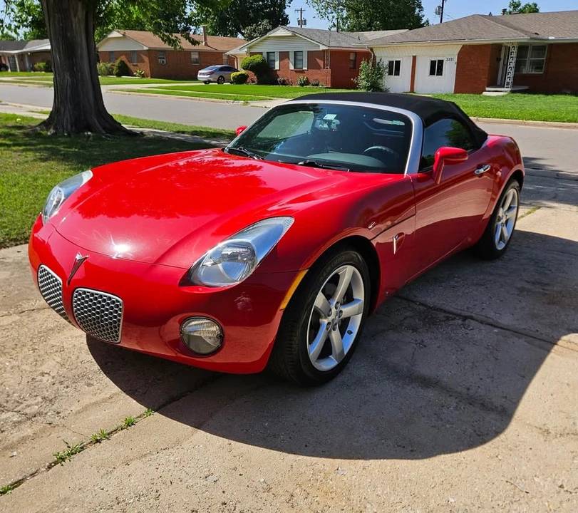 2008 Pontiac Solstice - Image 7 of 12