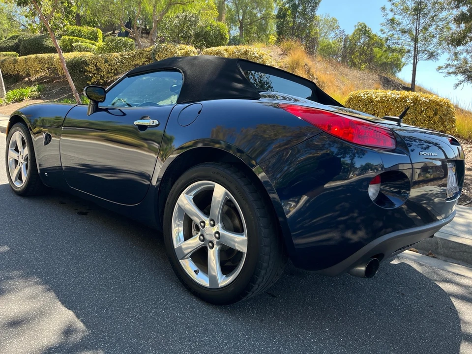 2008 Pontiac Solstice GXP - Image 3 of 10