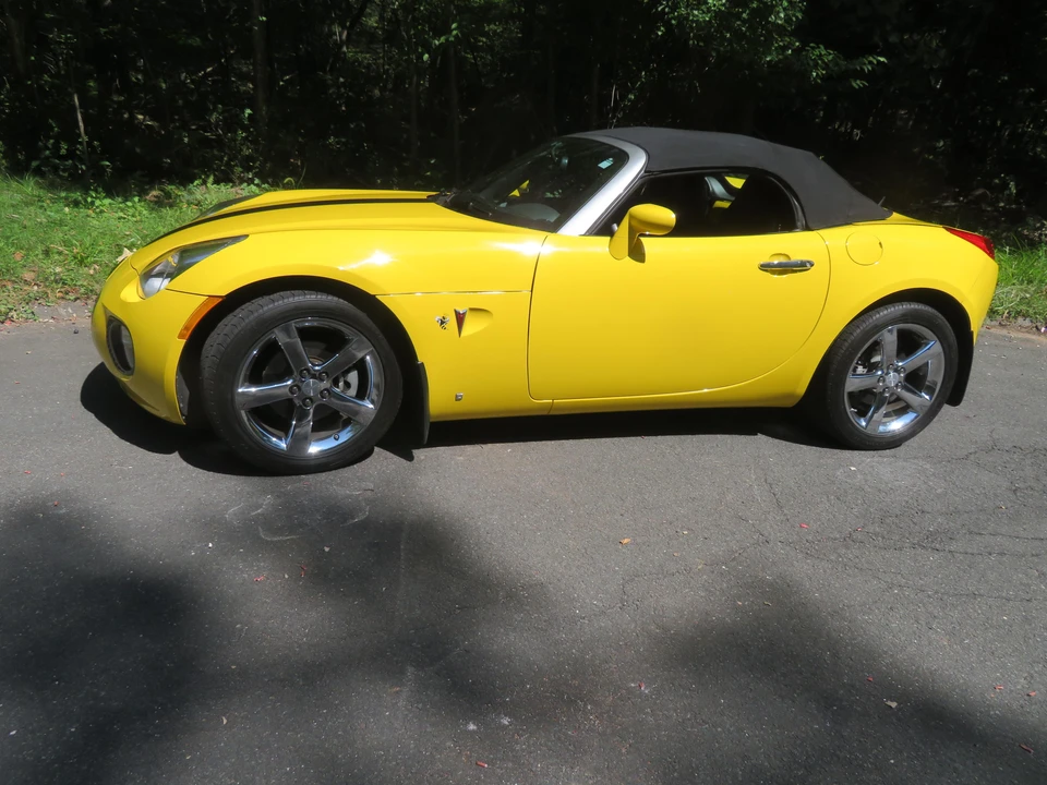 2008 Pontiac Solstice GXP - Image 20 of 31