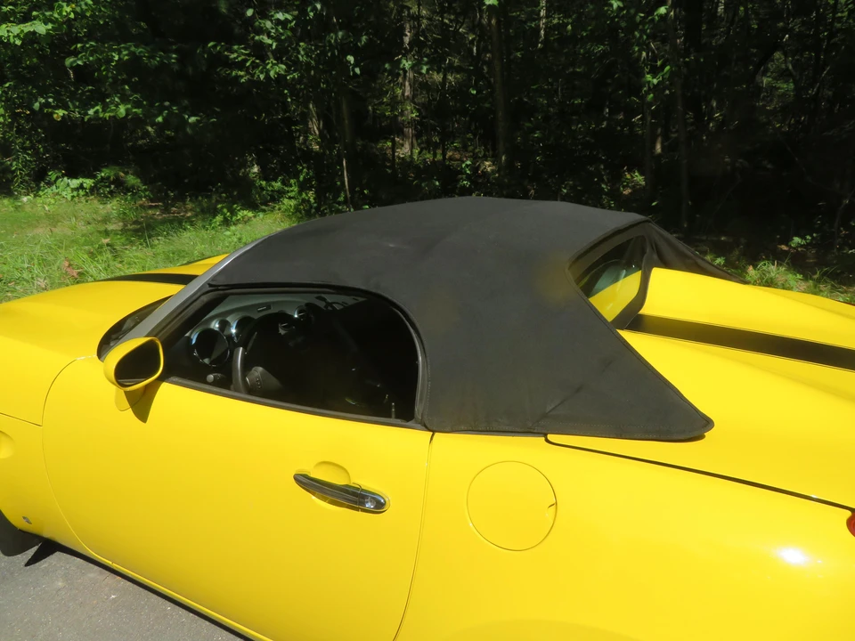 2008 Pontiac Solstice GXP - Image 29 of 31