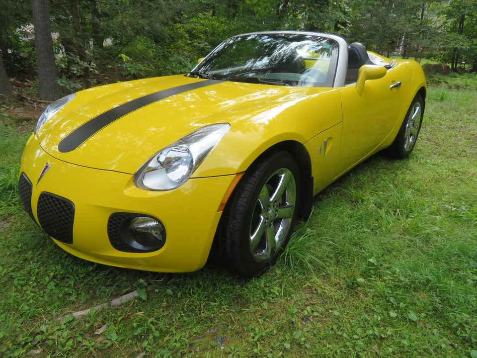 2008 Pontiac Solstice GXP - Image 9 of 31