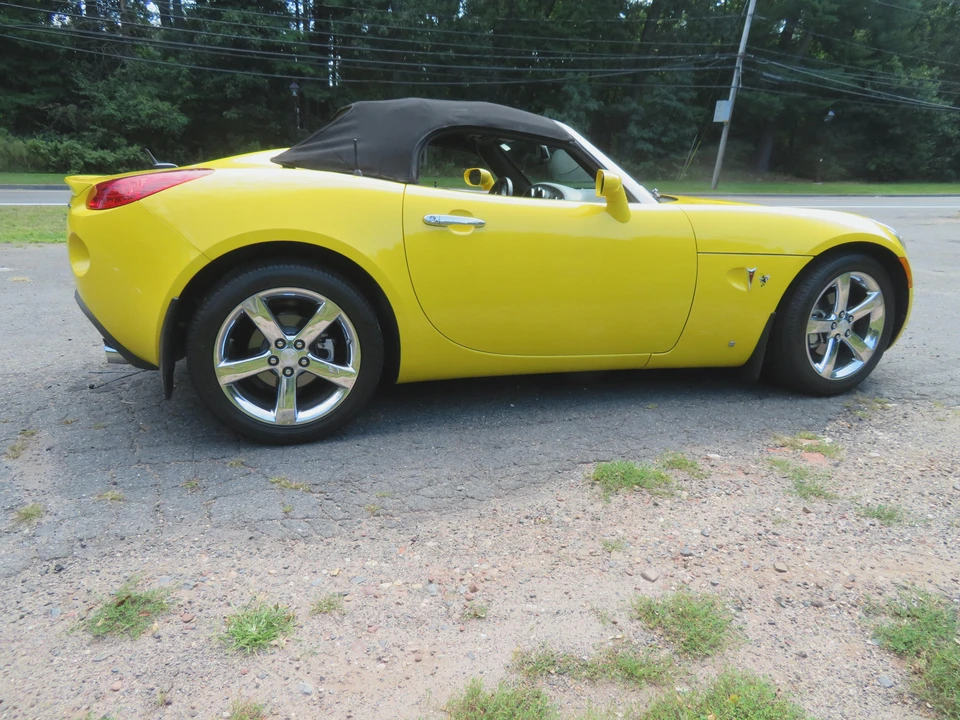 2008 Pontiac Solstice GXP - Image 25 of 31