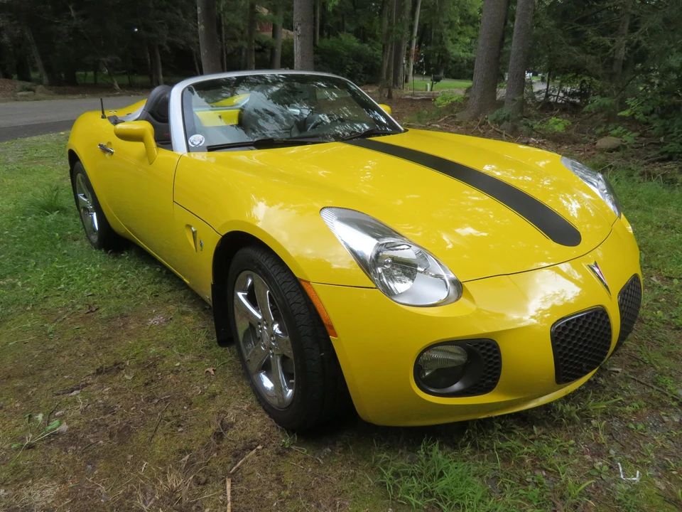 2008 Pontiac Solstice GXP - Image 18 of 31