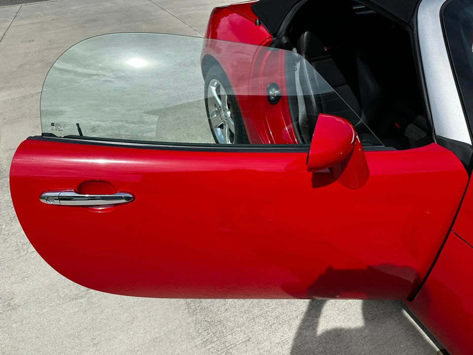 2008 Pontiac Solstice GXP - Image 29 of 31