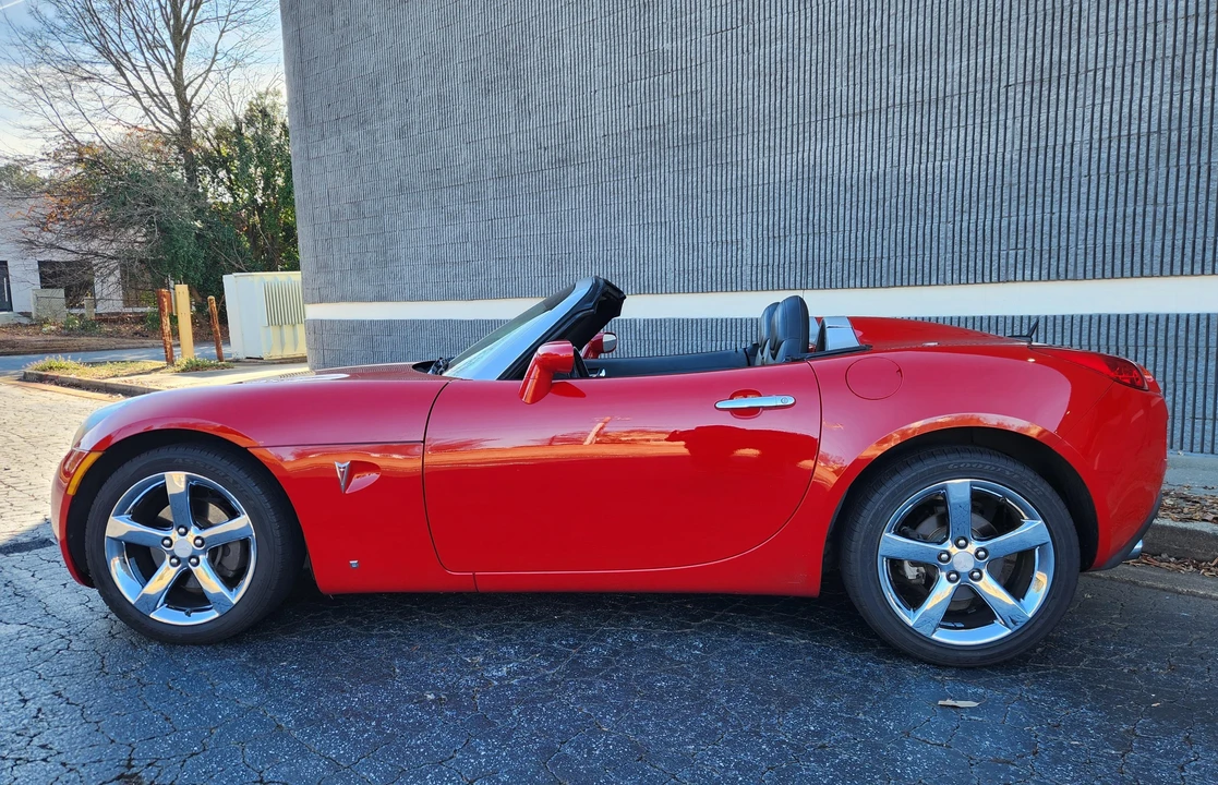 2008 Pontiac Solstice GXP - Image 12 of 31