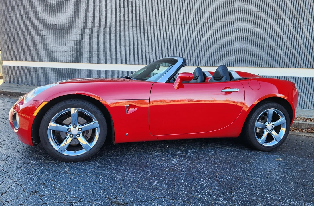 2008 Pontiac Solstice GXP - Image 11 of 31