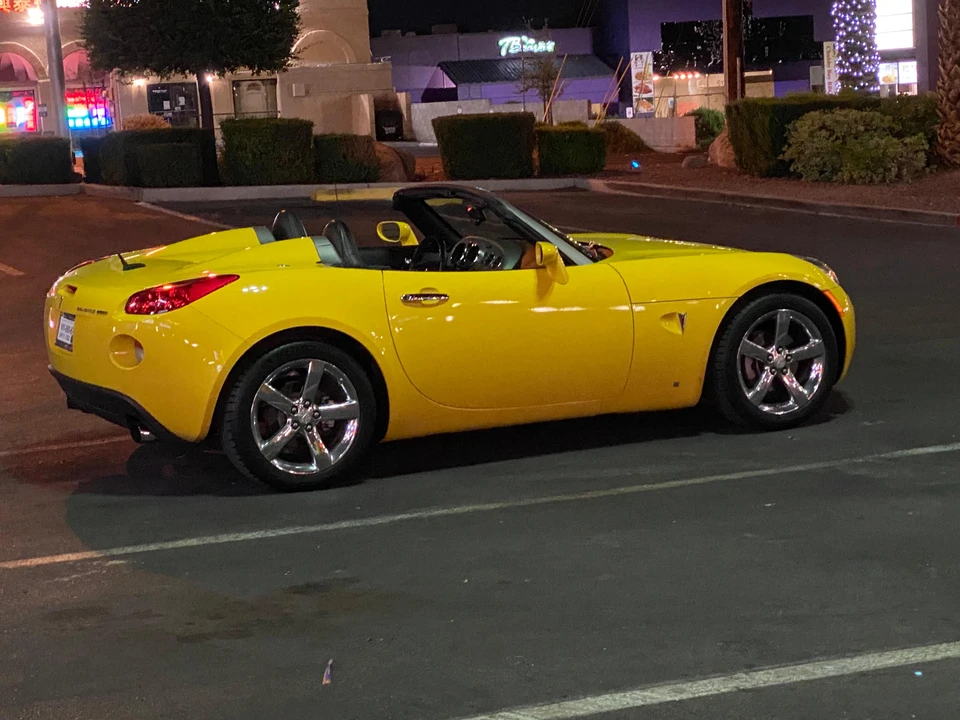 2008 Pontiac Solstice GXP - Image 19 of 31