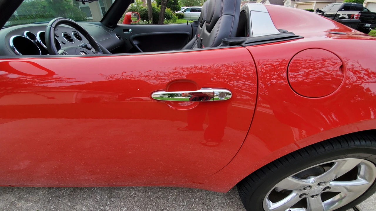 2008 Pontiac Solstice GXP - Image 28 of 31
