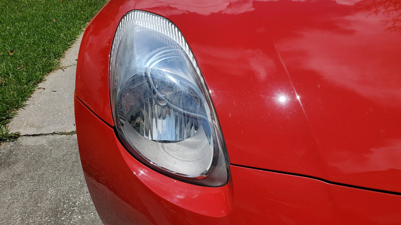 2008 Pontiac Solstice GXP - Image 26 of 31