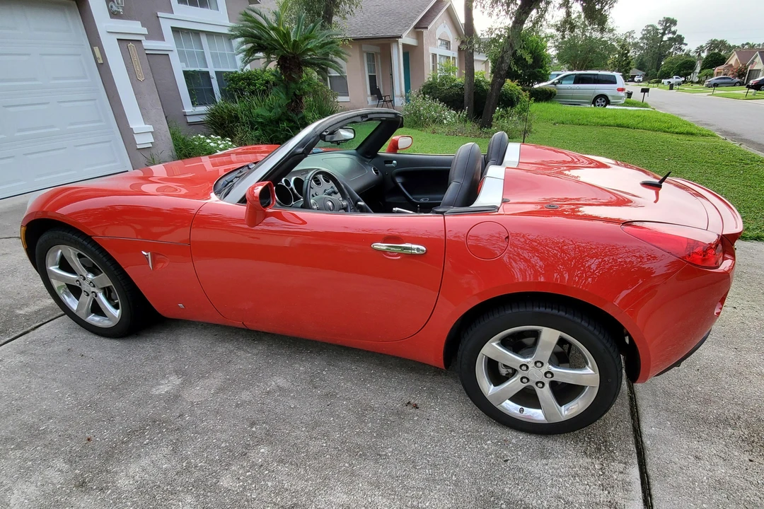 2008 Pontiac Solstice GXP - Image 15 of 31