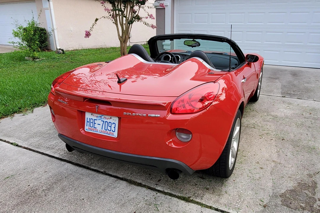 2008 Pontiac Solstice GXP - Image 19 of 31