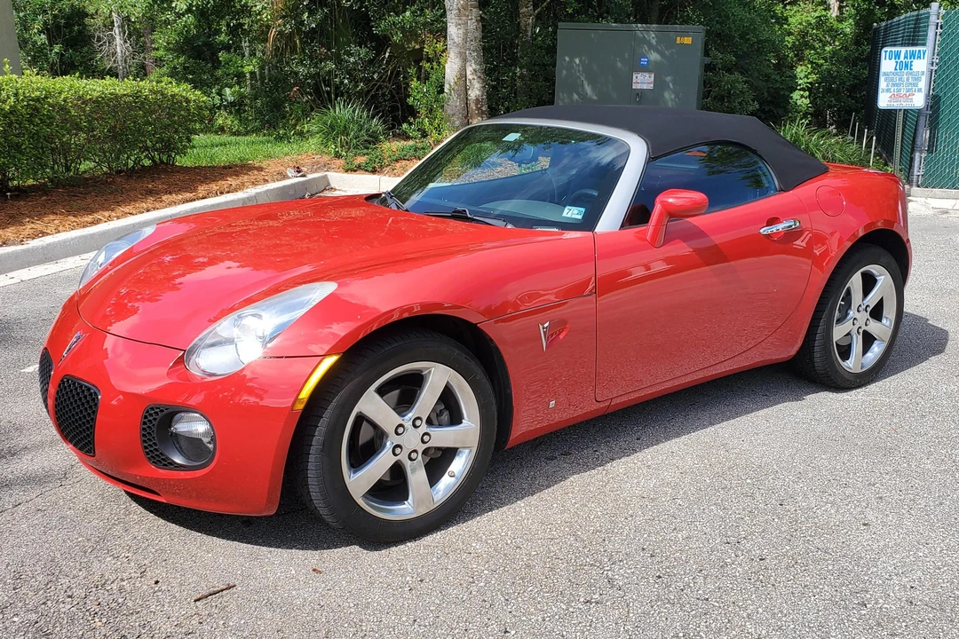 2008 Pontiac Solstice GXP - Image 11 of 31