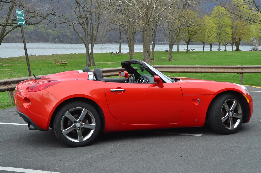 2008 Pontiac Solstice GXP - Image 15 of 21