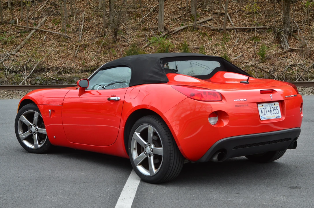 2008 Pontiac Solstice GXP - Image 10 of 21