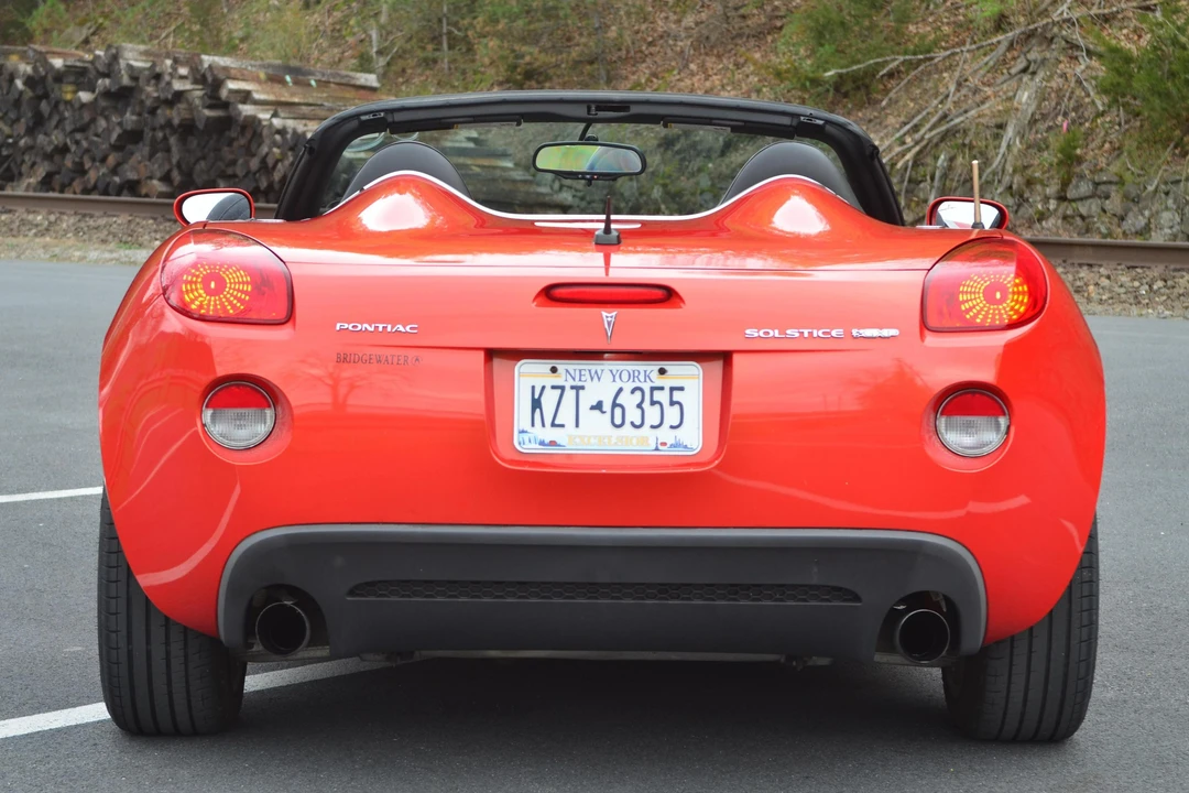 2008 Pontiac Solstice GXP - Image 5 of 21