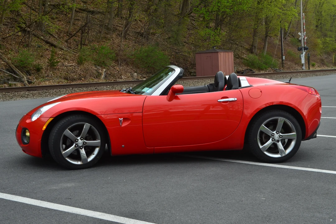 2008 Pontiac Solstice GXP - Image 3 of 21