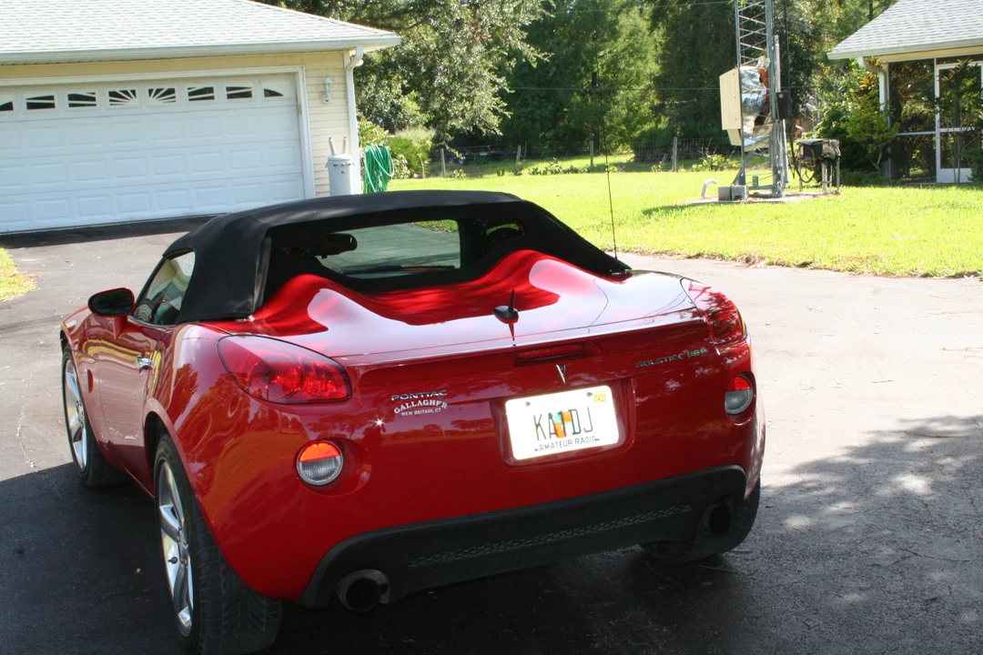 2008 Pontiac Solstice GXP - Image 4 of 23