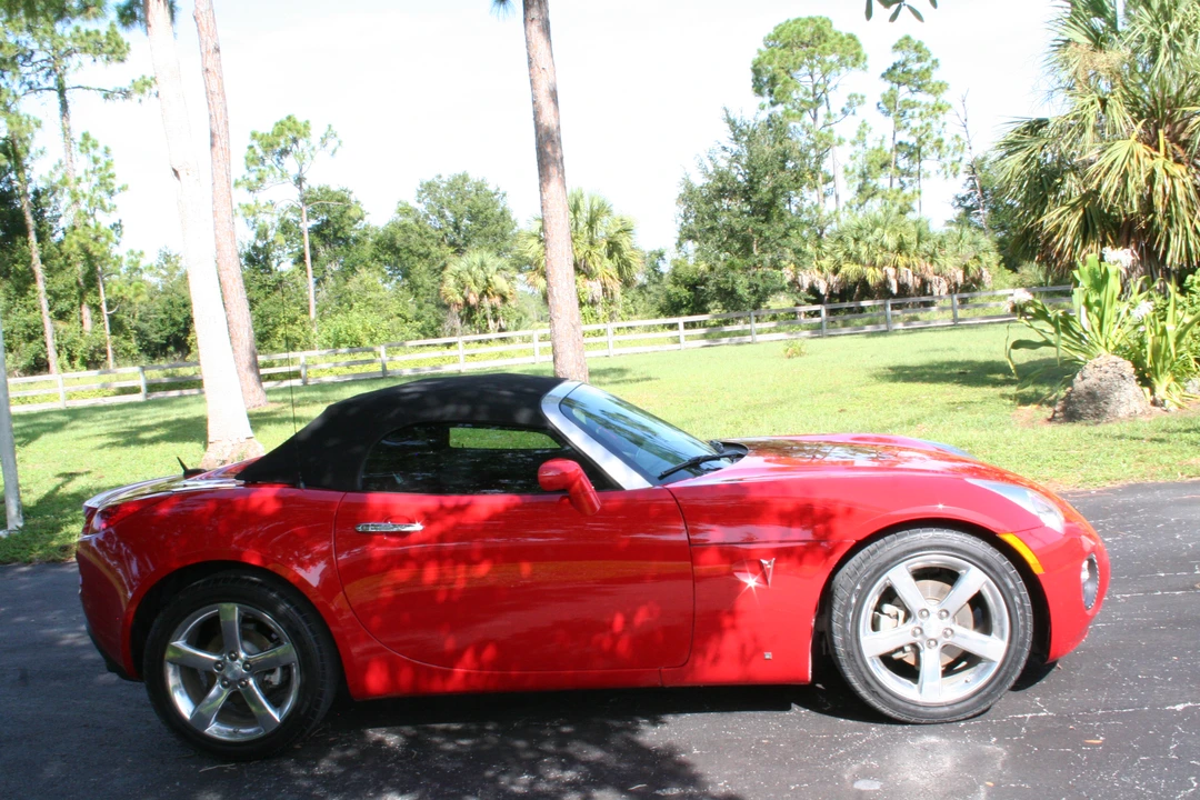 2008 Pontiac Solstice GXP - Image 3 of 23