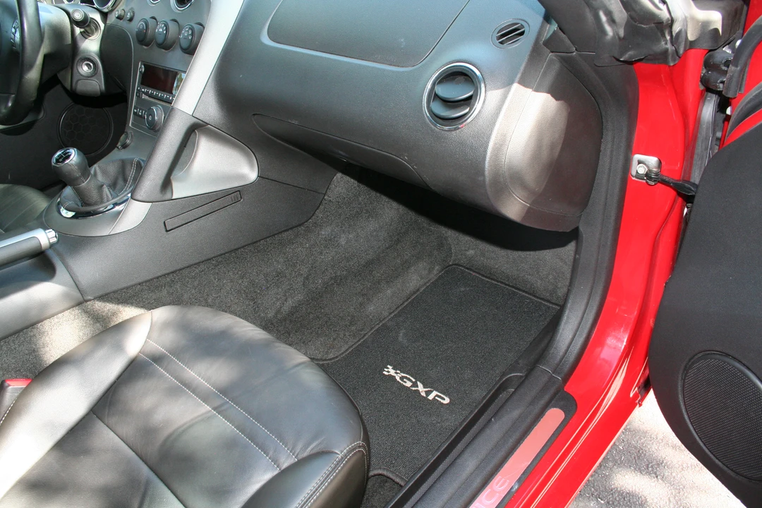 2008 Pontiac Solstice GXP - Image 16 of 23