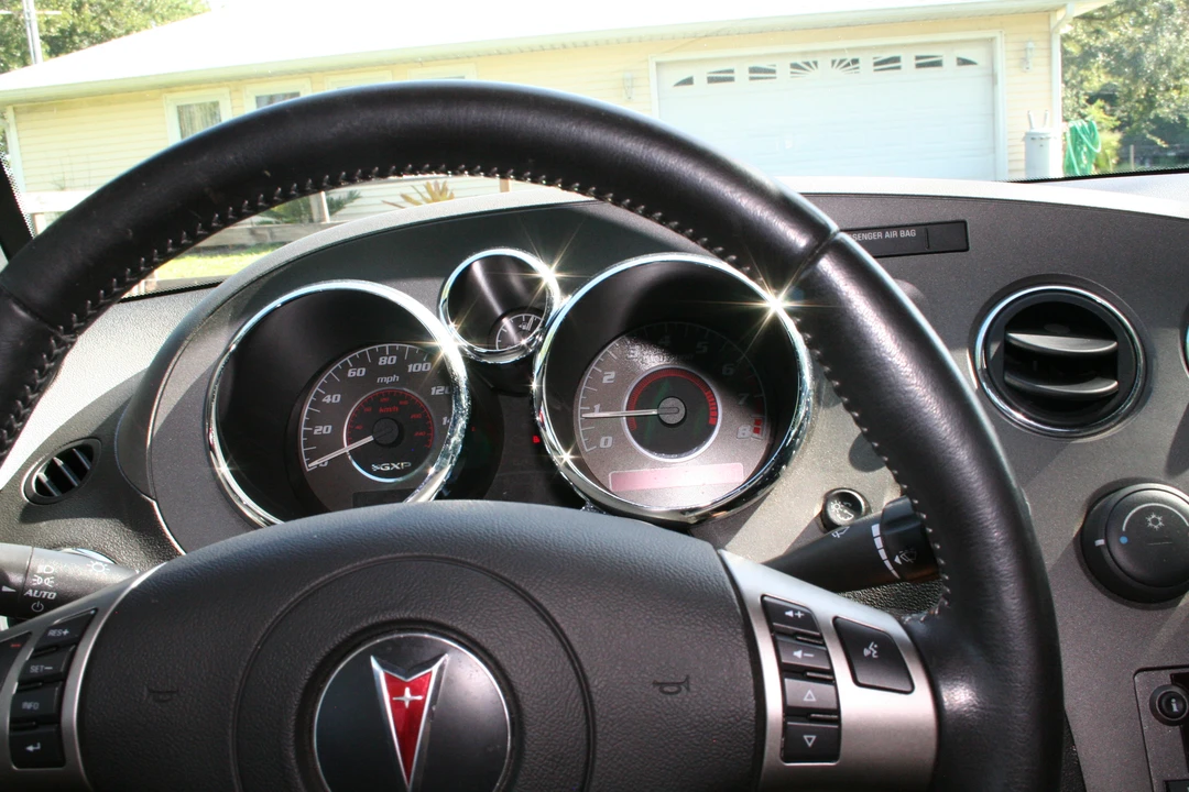 2008 Pontiac Solstice GXP - Image 19 of 23