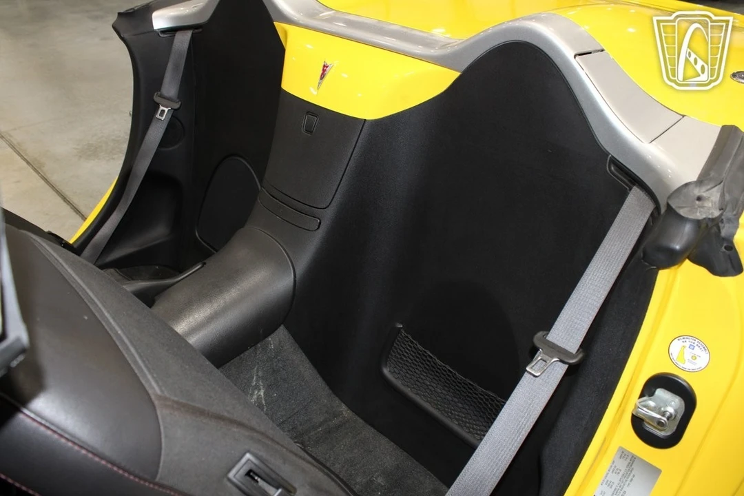 2008 Pontiac Solstice GXP - Image 10 of 21