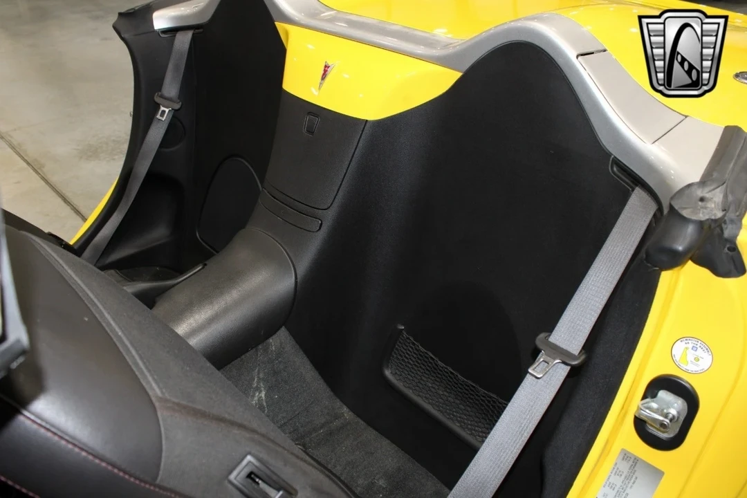 2008 Pontiac Solstice GXP - Image 10 of 12