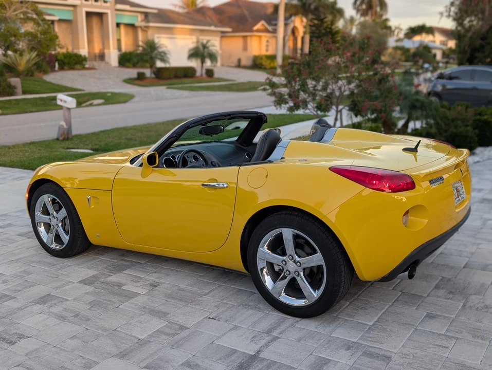2008 Pontiac Solstice GXP - Image 18 of 21