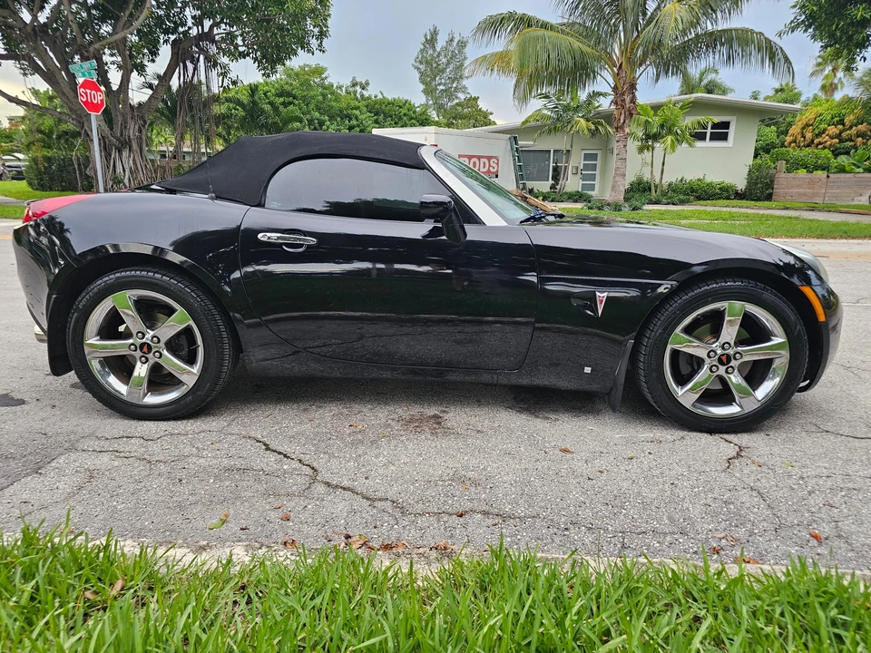 2008 Pontiac Solstice GXP - Image 17 of 31