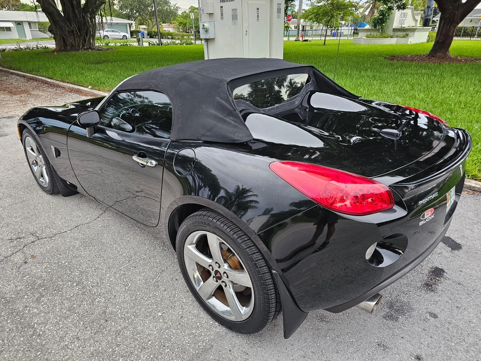 2008 Pontiac Solstice GXP - Image 12 of 31