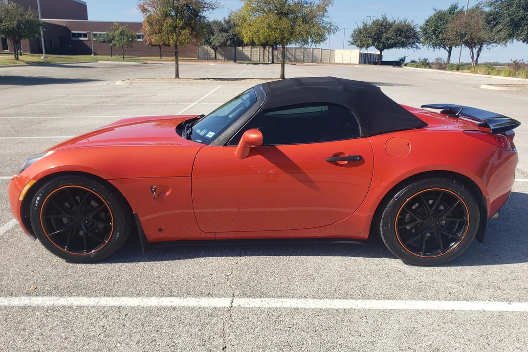 2008 Pontiac Solstice GXP - Image 3 of 31