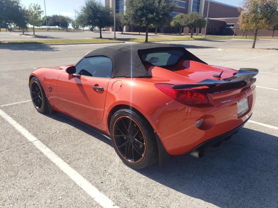 2008 Pontiac Solstice GXP - Image 13 of 31