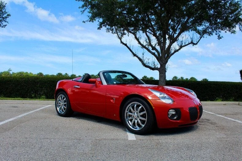 2008 Pontiac Solstice GXP - Image 3 of 31