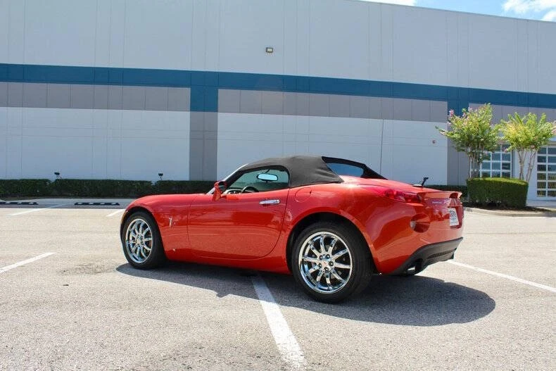 2008 Pontiac Solstice GXP - Image 12 of 31