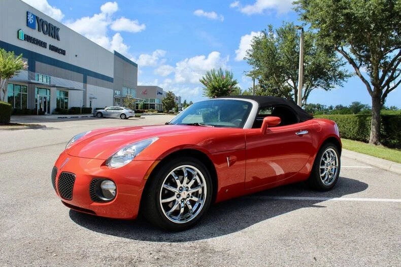 2008 Pontiac Solstice GXP - Image 9 of 31